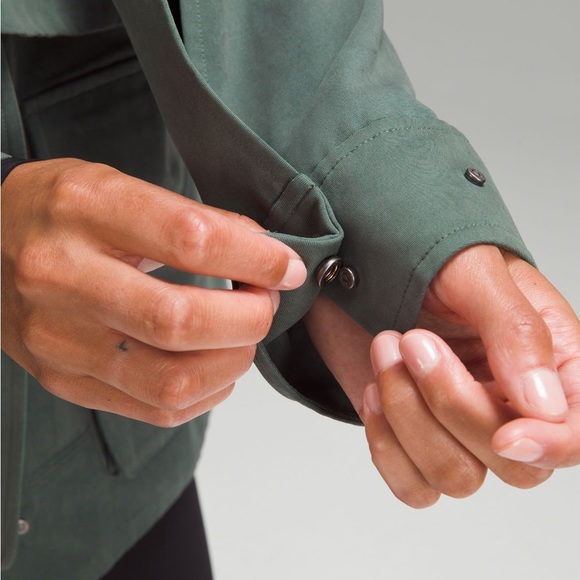 Lululemon Glyde 2-in-1 Adaptable Jacket - Picture 6 of 8